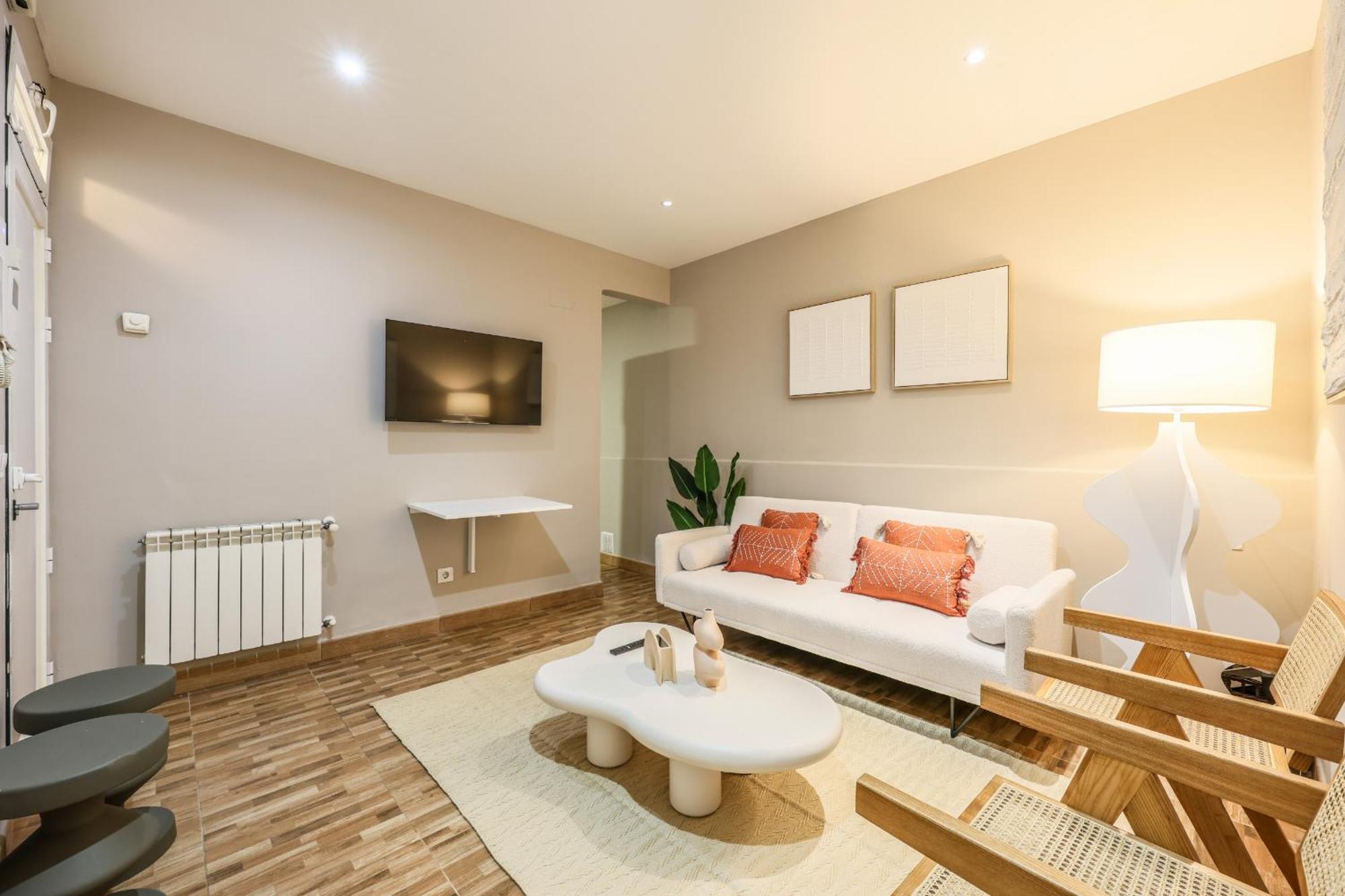 Nuevo Apartamento Funcional En Chamberi Madrid Exterior photo