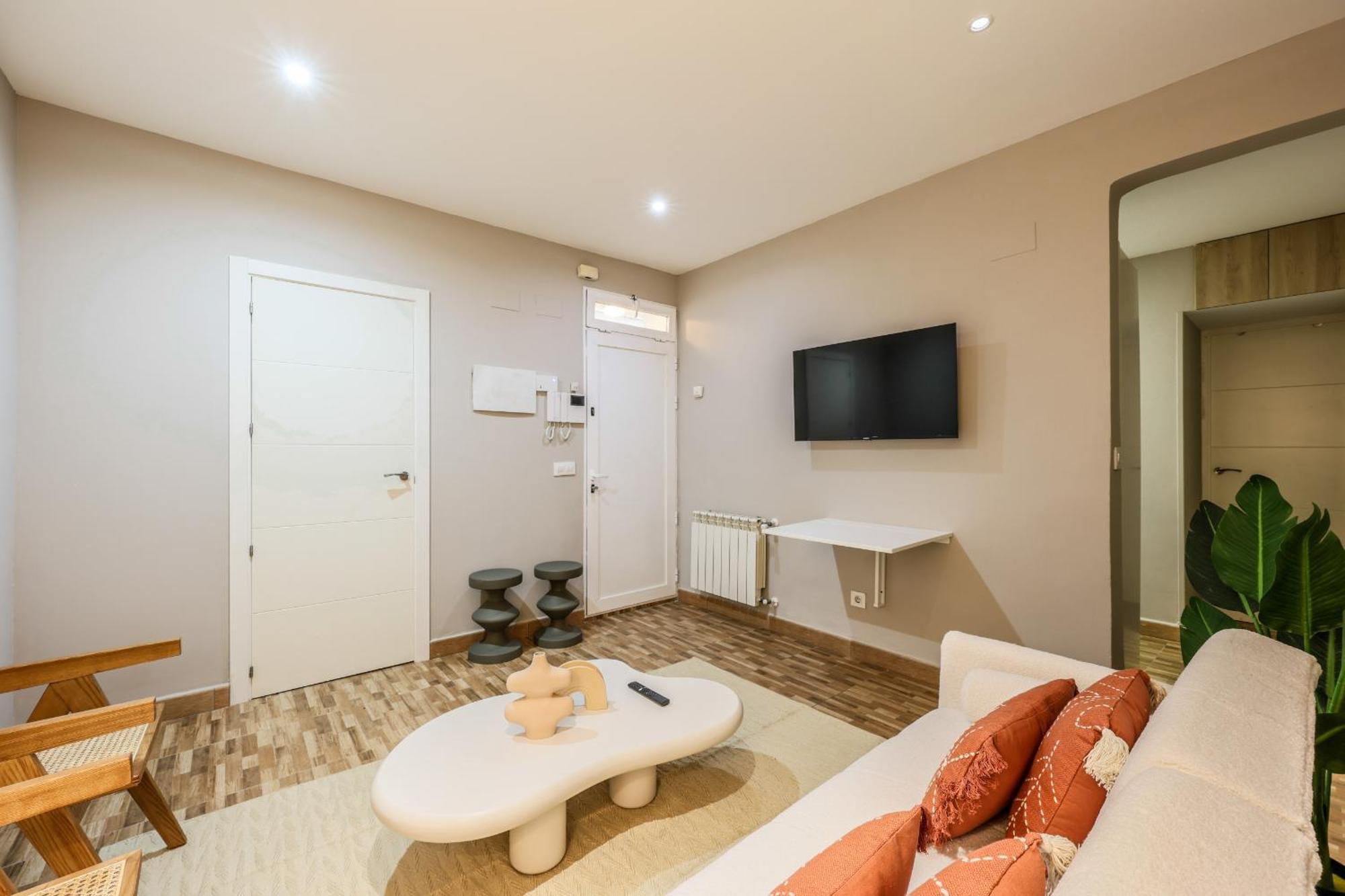 Nuevo Apartamento Funcional En Chamberi Madrid Exterior photo